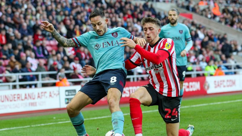 nhan-dinh-burnley-vs-sunderland-ngay-23-8